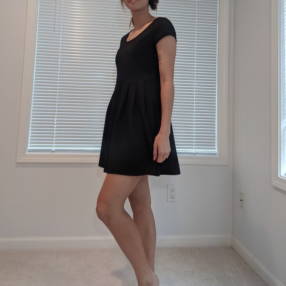 [3 for $25]  F21 Skater Dress - Picture 2 of 4
